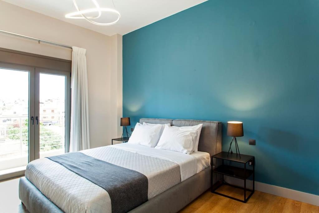 Minimal Loft Art With Sea View Over Heraklion Harbour المظهر الخارجي الصورة