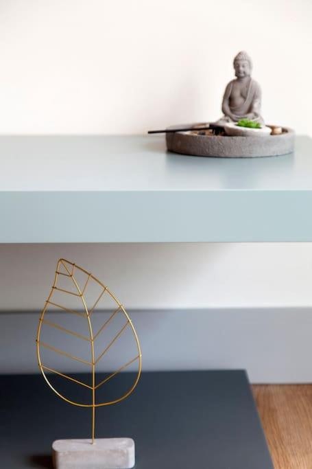 Minimal Loft Art With Sea View Over Heraklion Harbour المظهر الخارجي الصورة