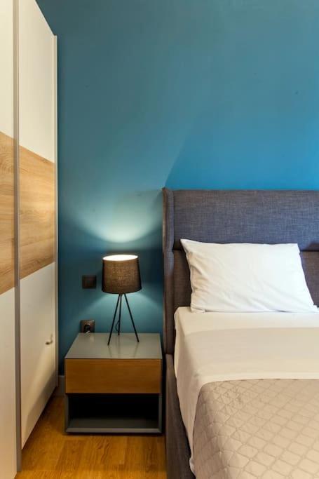 Minimal Loft Art With Sea View Over Heraklion Harbour المظهر الخارجي الصورة