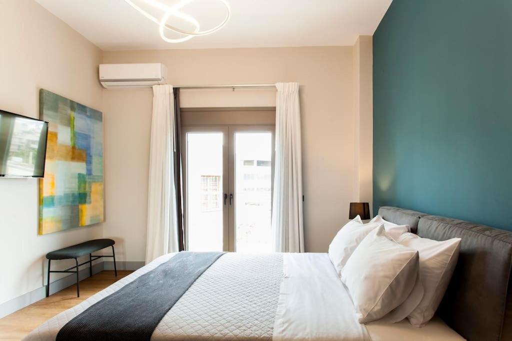 شقة Minimal Loft Art With Sea View Over Heraklion Harbour المظهر الخارجي الصورة